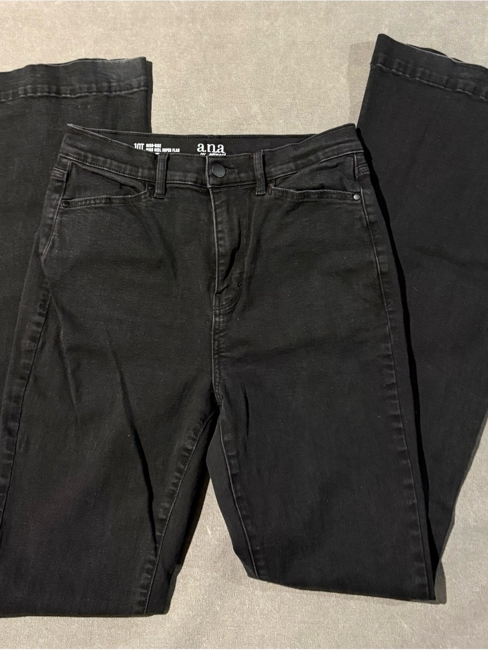 a.n.a Women's Black High Rise High Heel Super Flare Jeans